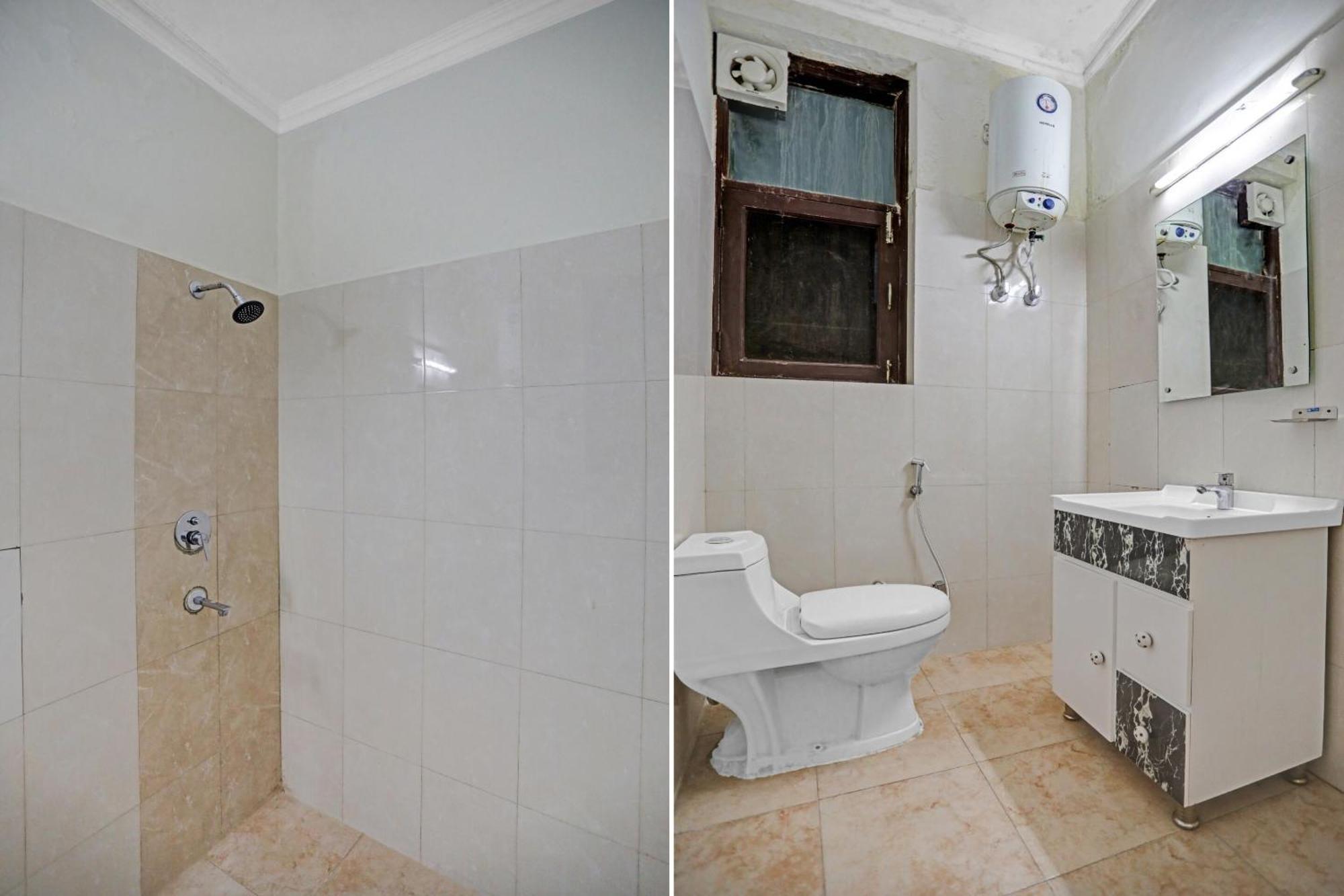 Townhouse The Premier View Near Iskcon Temple Noida Hotel Екстериор снимка
